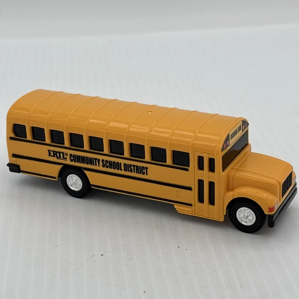 ERTL Die-Cast School Bus • Community School District • Mini Toy Bus • Yellow...